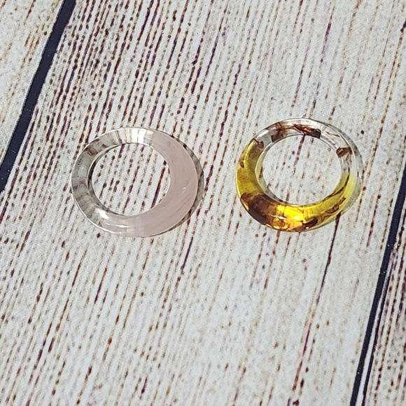 Vintage Jewelry - Vintage Lucite Rings